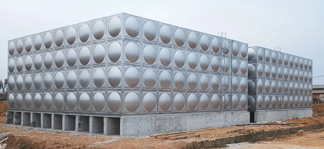 Stainless Steel Water Tank | High-Quality Stainless Steel Water Storage Tank Manufacturer