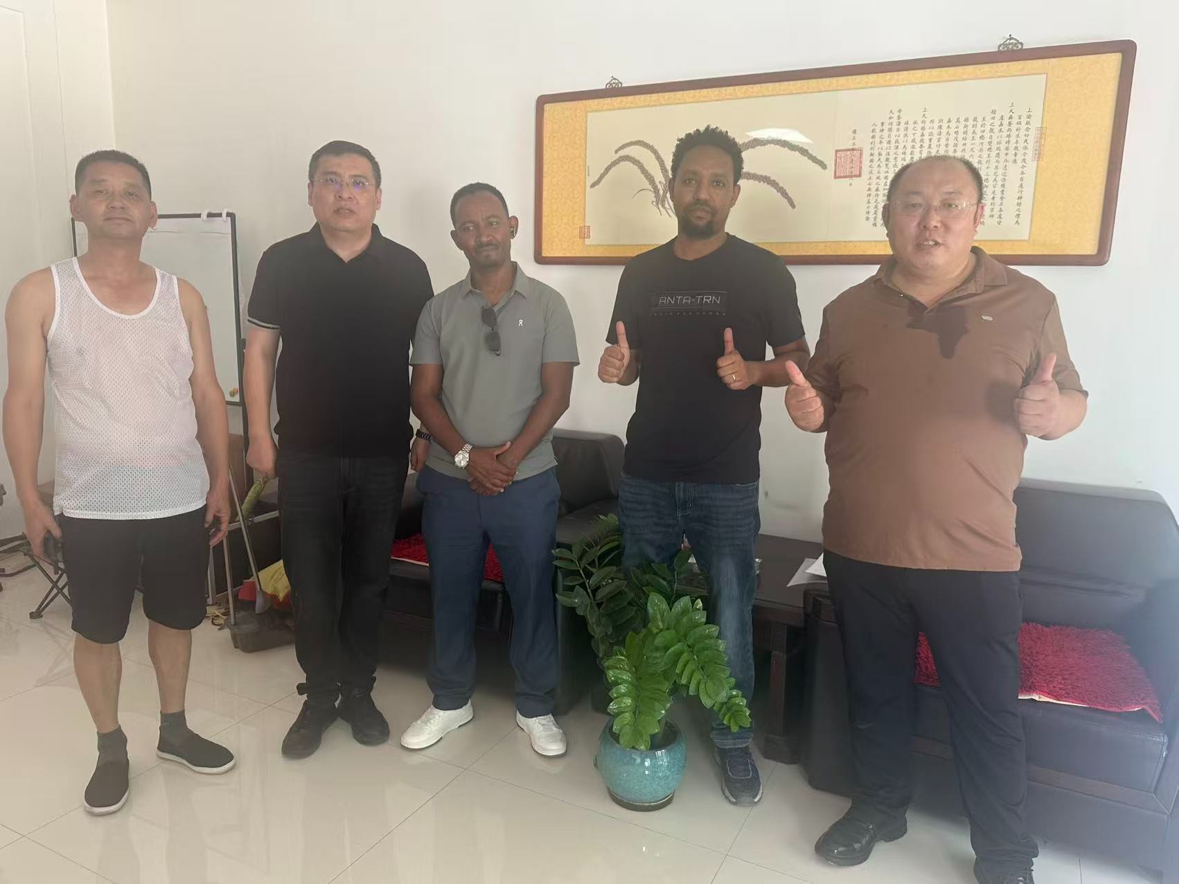 African Buyers Come to LANDYOUNG Group Factory to Inspect High Durability GRP Water Tank Production Line